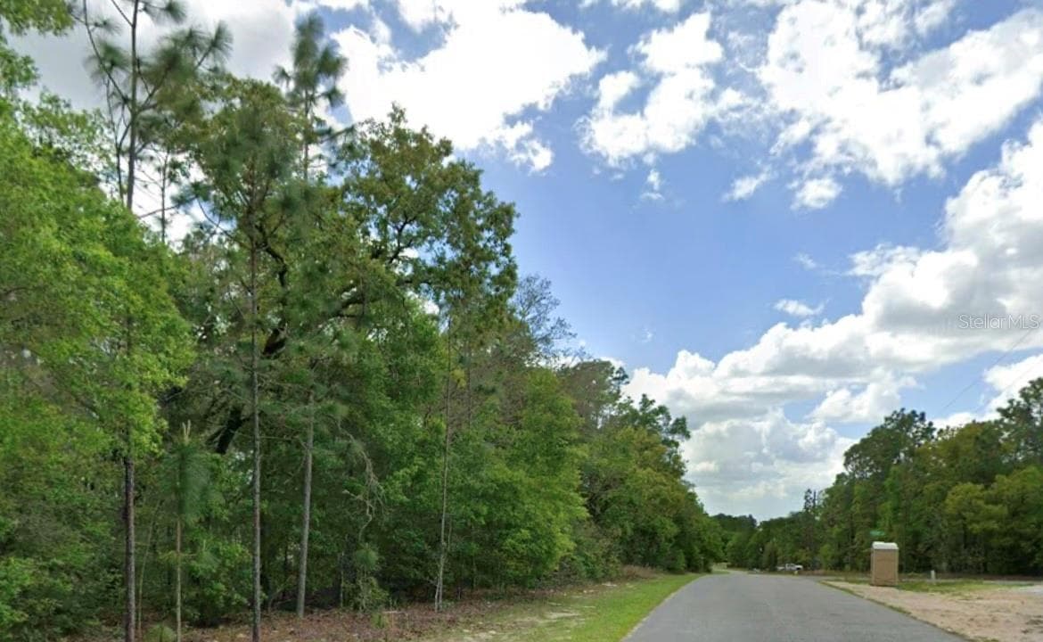 1968 W SHELLBARK DR