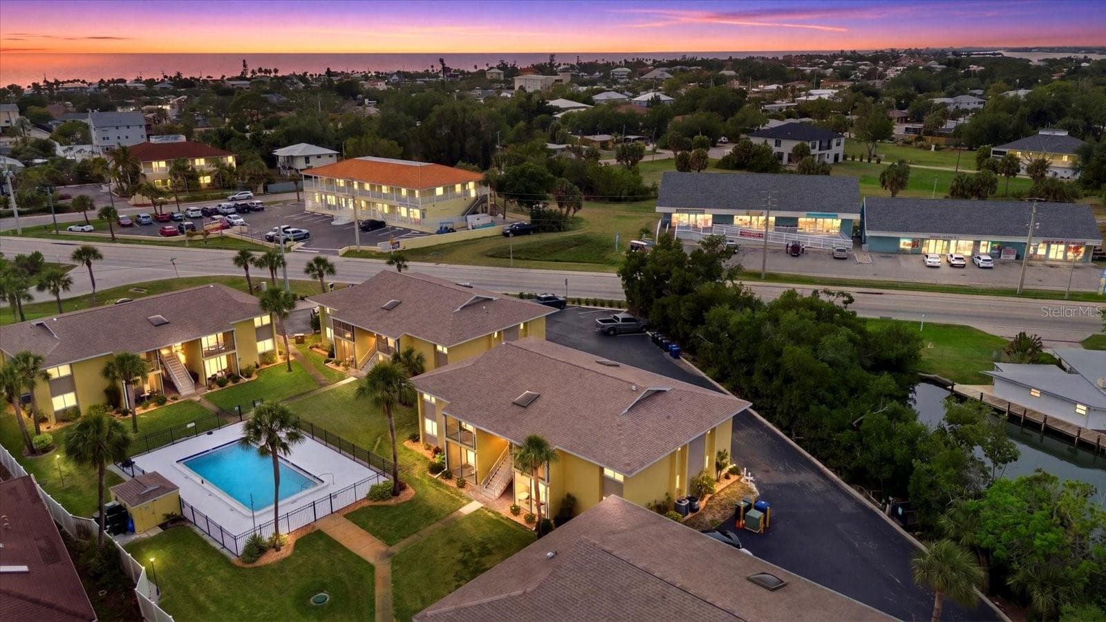 Virtual Twilight - 101 LOUELLA LN #10, NOKOMIS