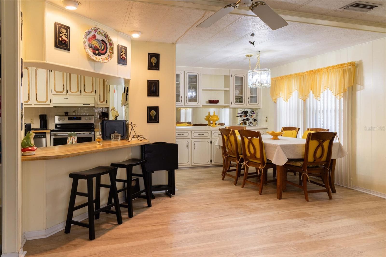 Manufactured Home at 2100 KINGS HWY #969, PORT CHARLOTTE, photo 5 of 92