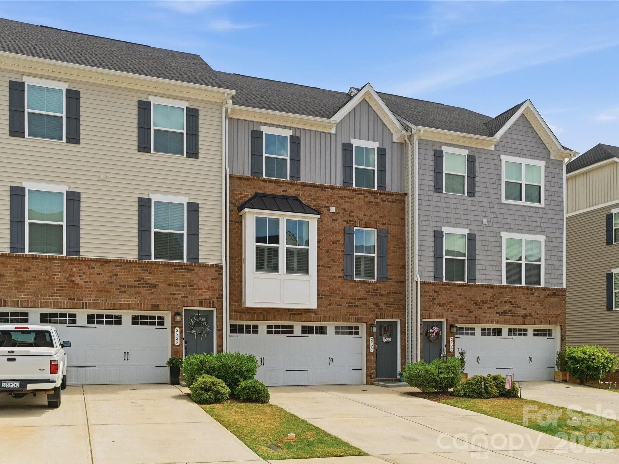 Townhouse at 2527 Grantham Place Drive, Fort Mill, photo 7 of 37