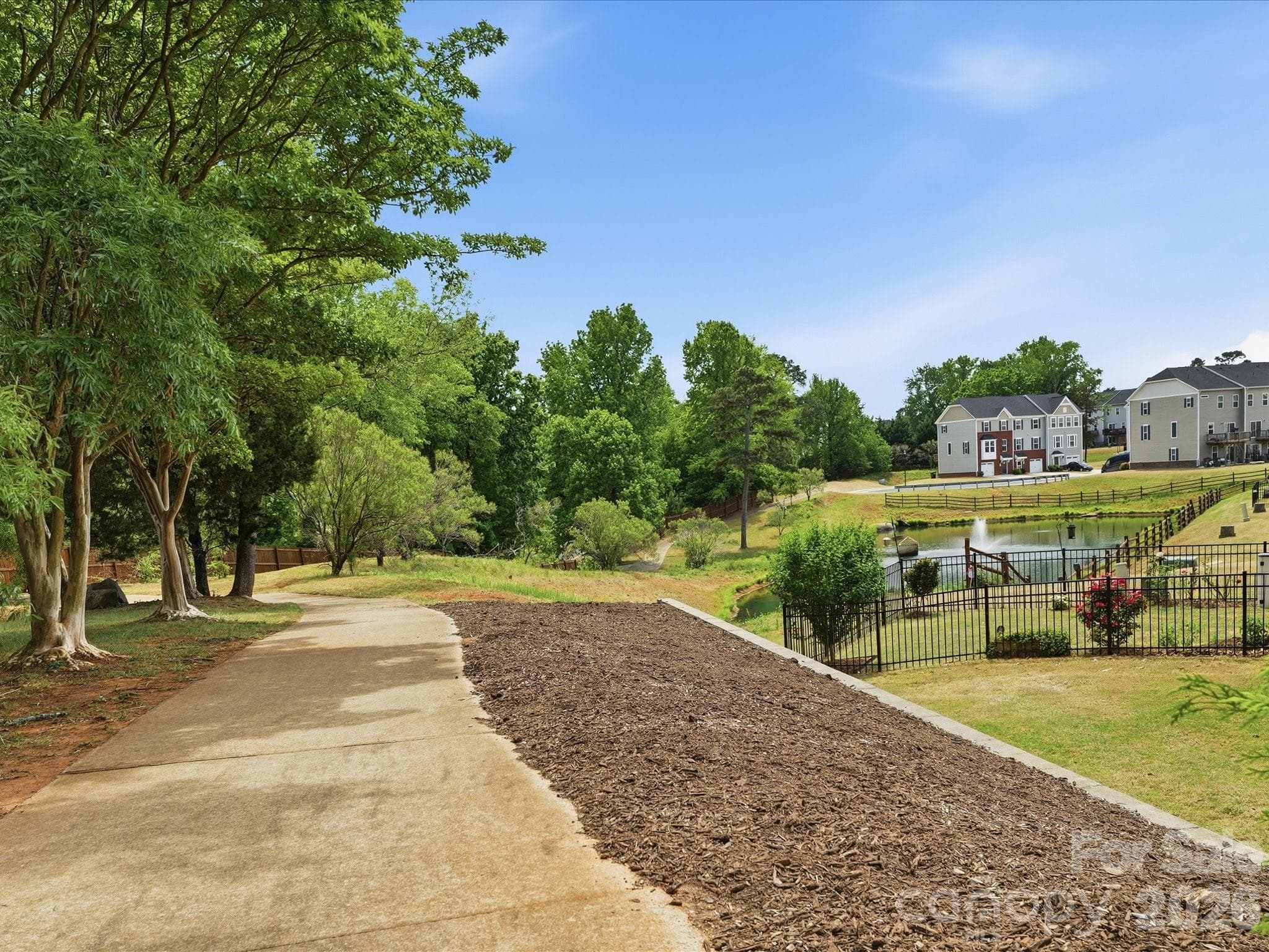 Walking trail - 2527 Grantham Place Drive, Fort Mill