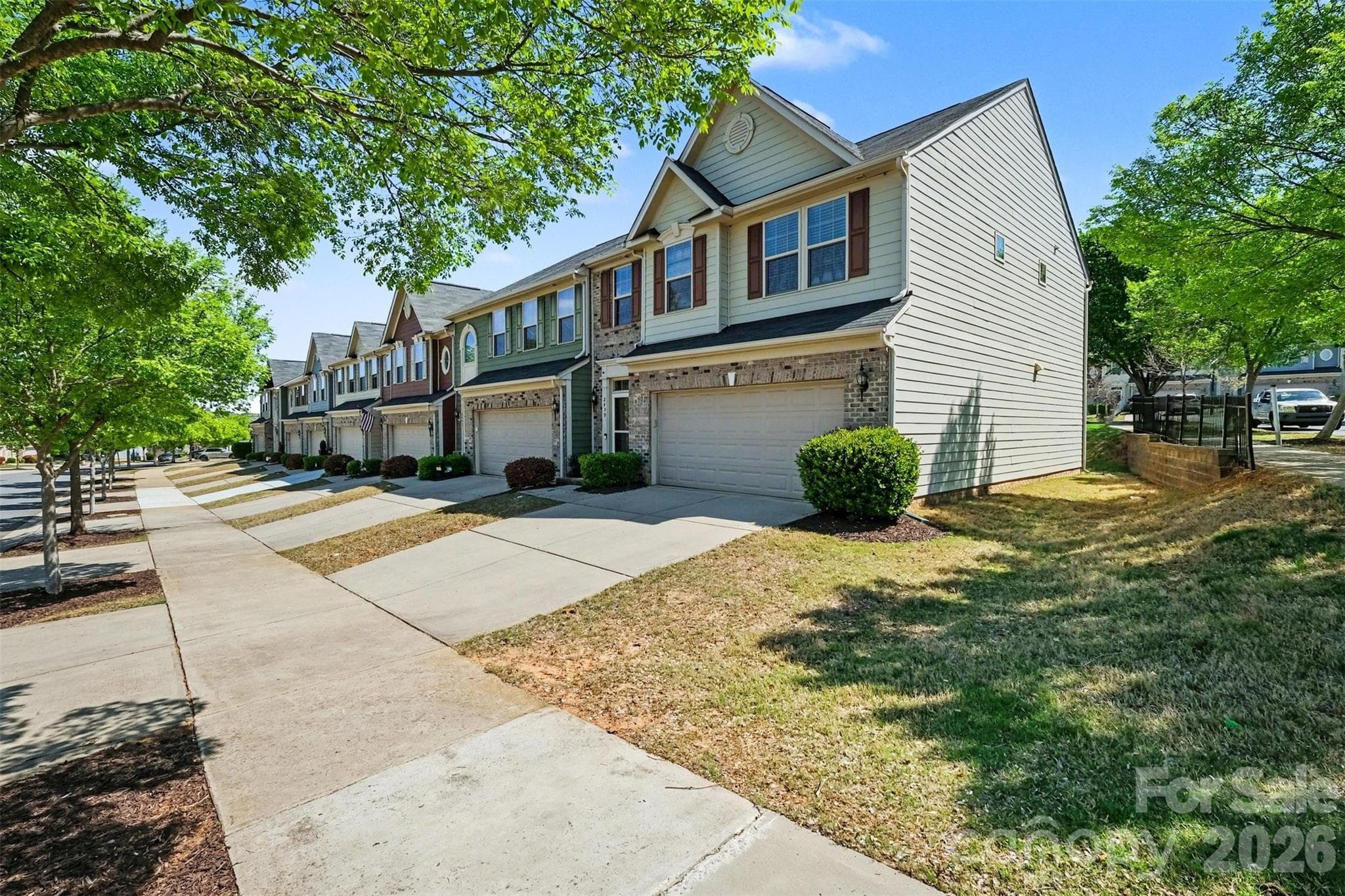Townhouse at Charlotte, photo 3 of 30