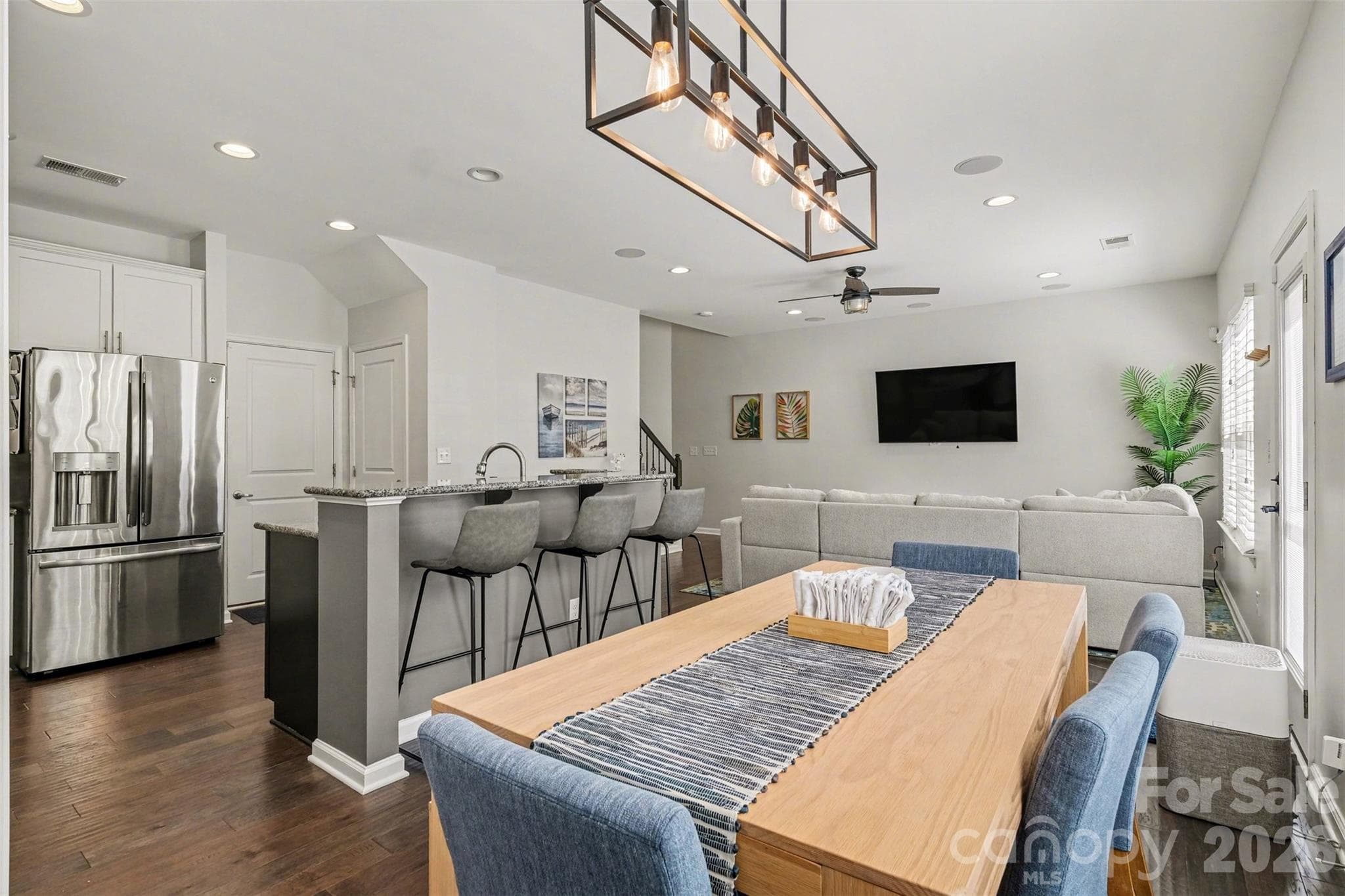 Townhouse at Charlotte, photo 8 of 30