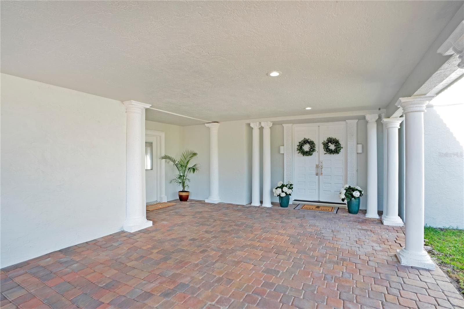 From Entrance - 2117 OCEAN DR, NEW SMYRNA BEACH