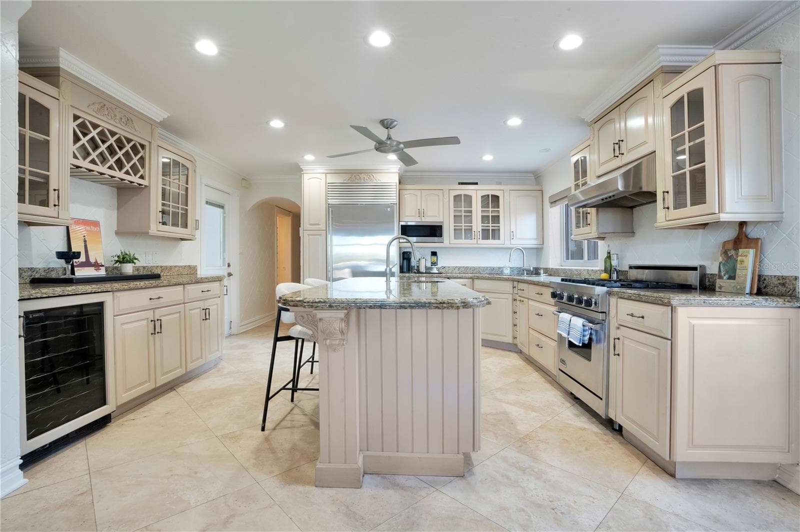 Kitchen 1 - 2117 OCEAN DR, NEW SMYRNA BEACH