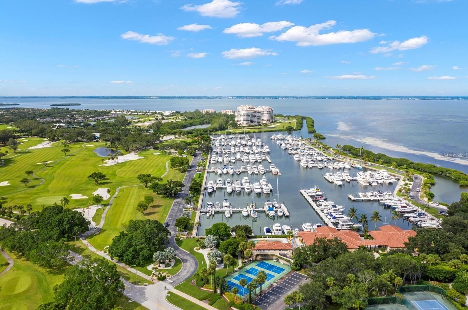 2600 HARBOURSIDE DR #B-08