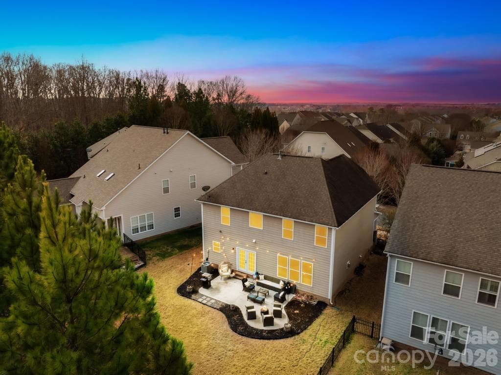 Single Family Residence at 1007 Hamil Ridge Drive, Waxhaw, photo 33 of 48