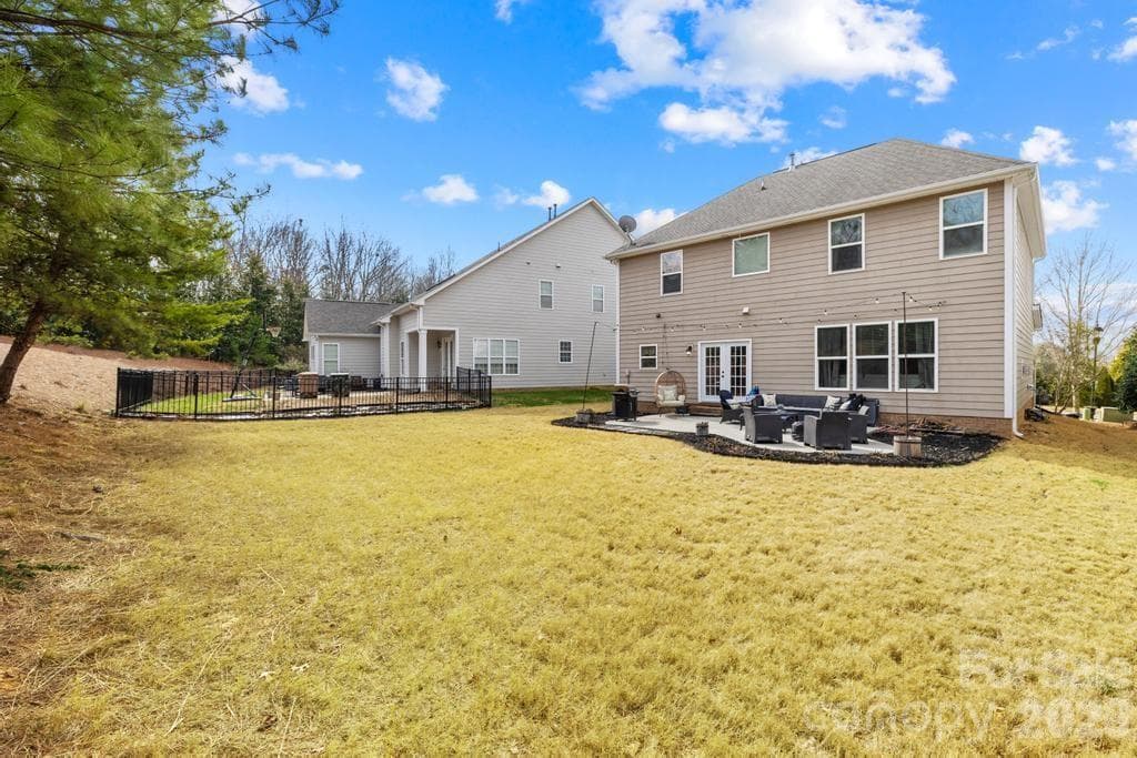 Single Family Residence at 1007 Hamil Ridge Drive, Waxhaw, photo 43 of 48