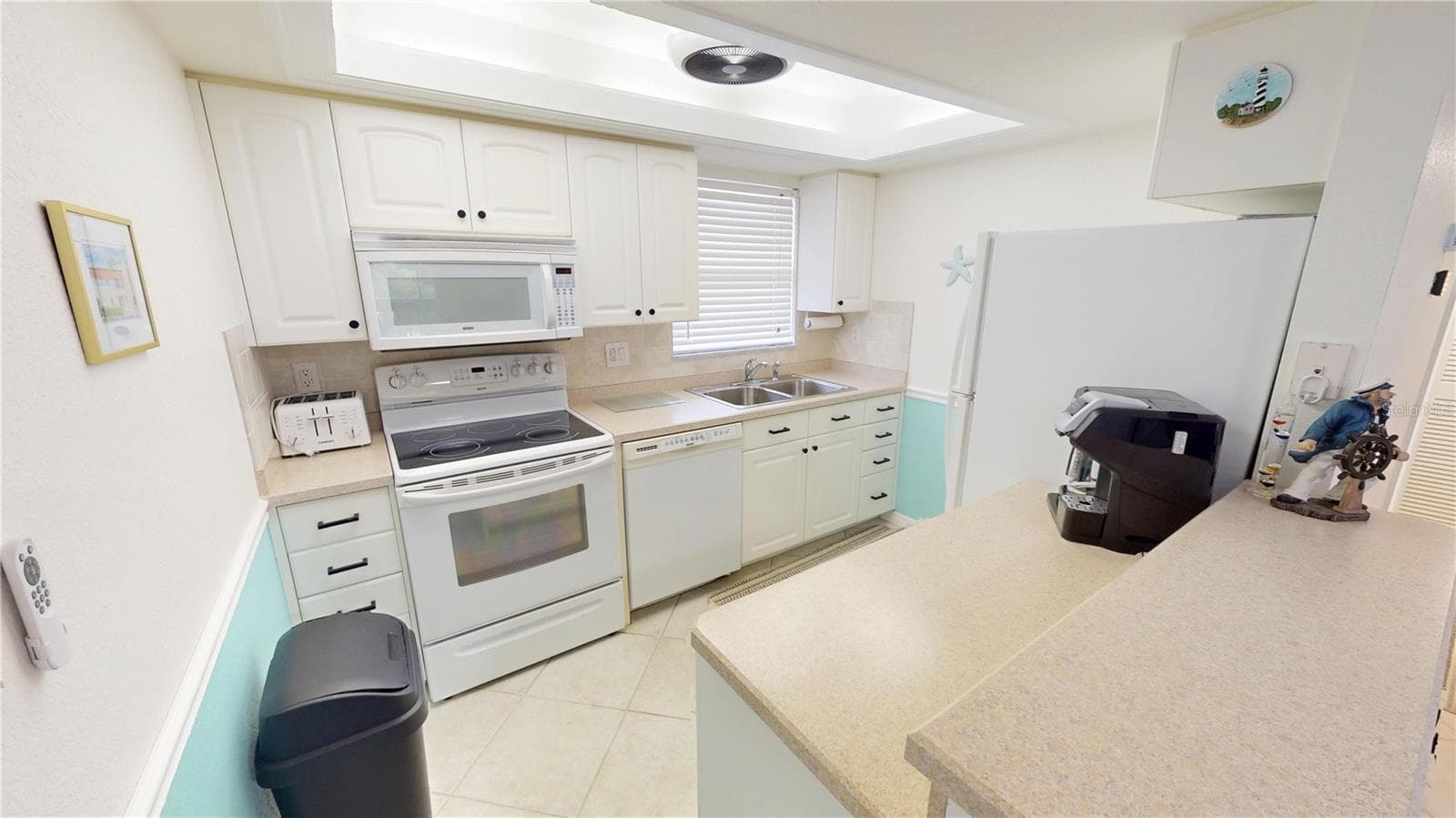 Condominium at 311 GARVIN ST #401C, PUNTA GORDA, photo 8 of 26