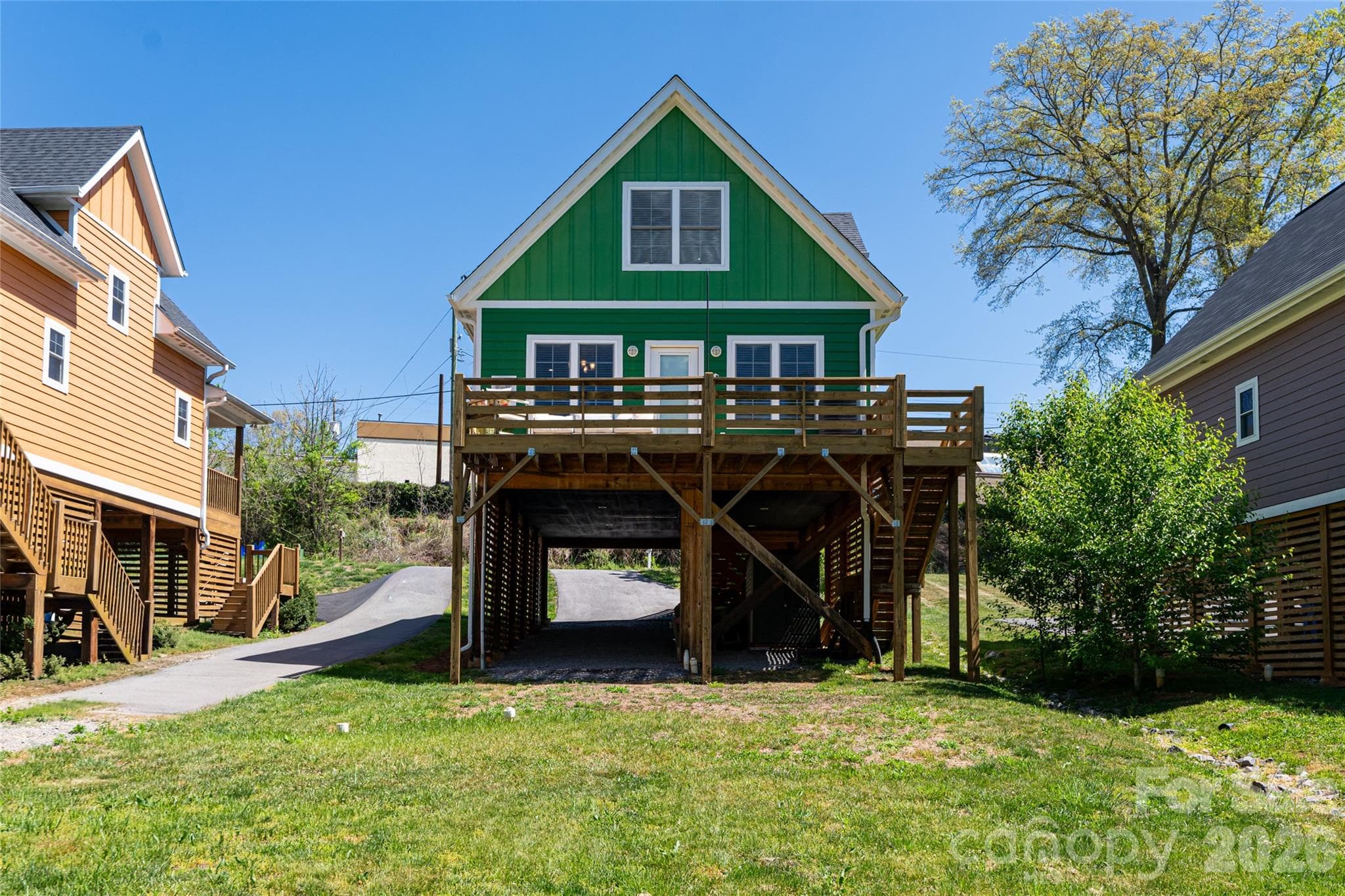 Single Family Residence at Asheville, photo 32 of 44