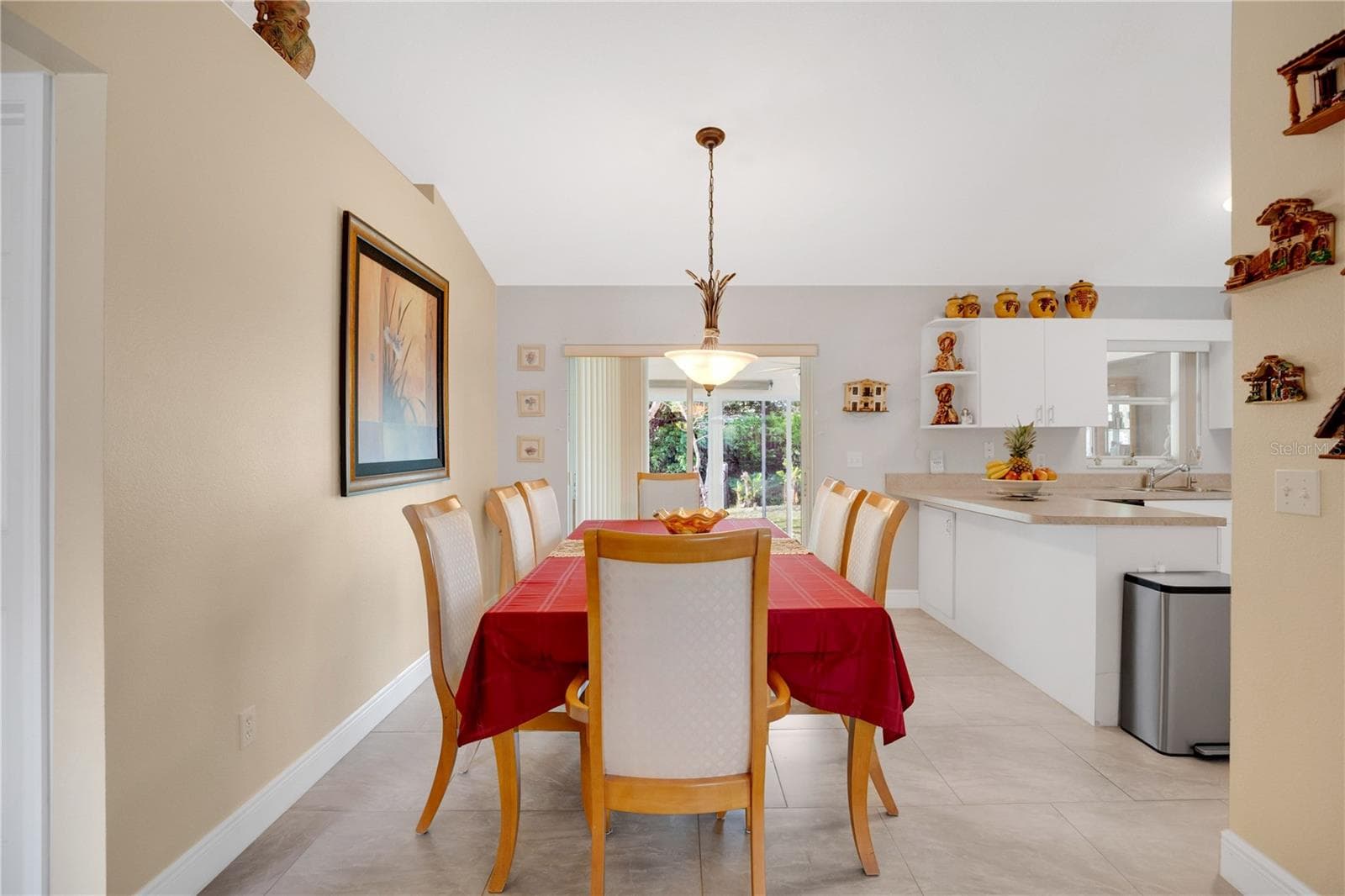 Single Family Residence at 18 ANGELES RD, DEBARY, photo 9 of 24
