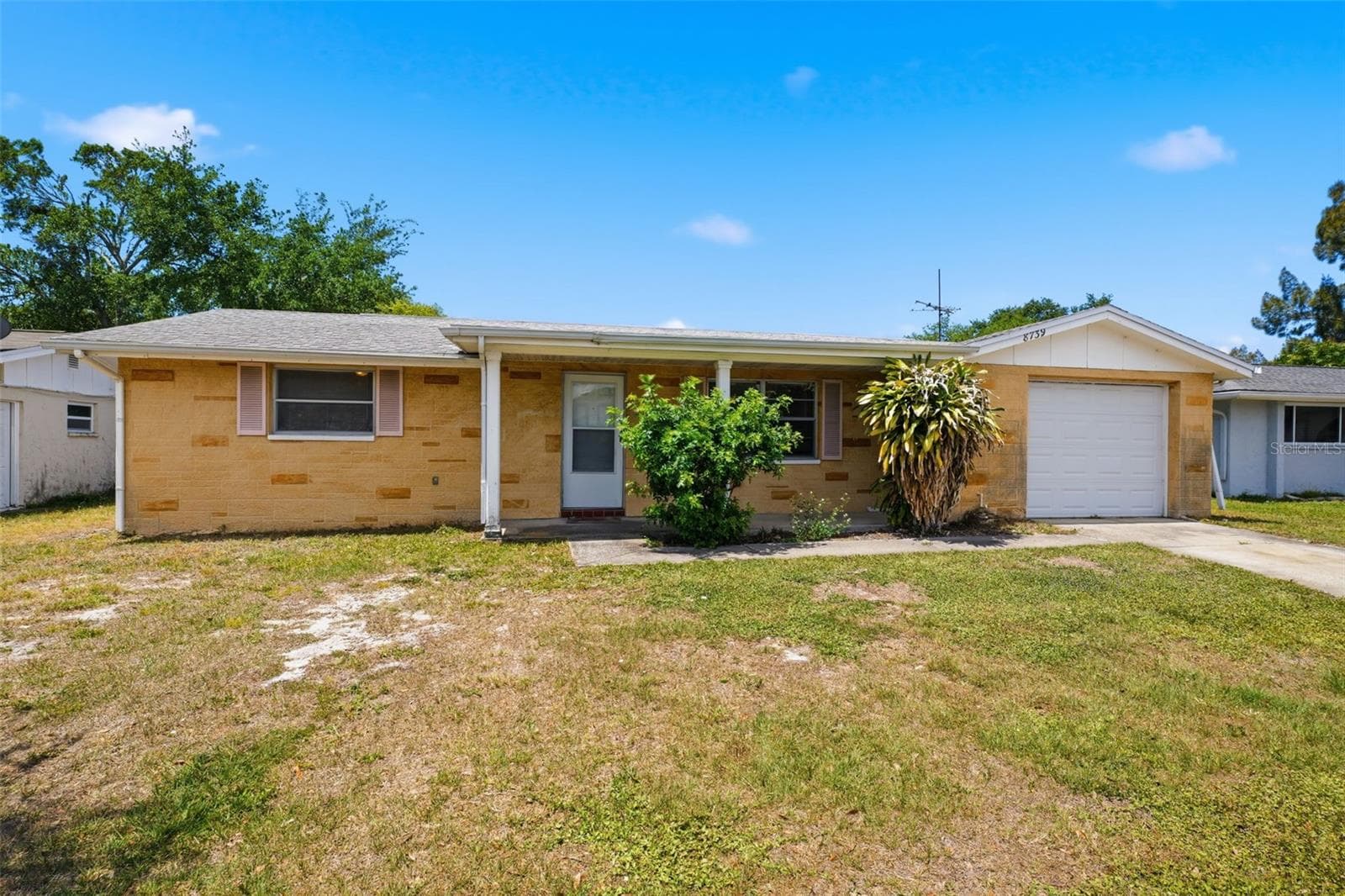 Single Family Residence at 8739 LIDO LN, PORT RICHEY, photo 2 of 29