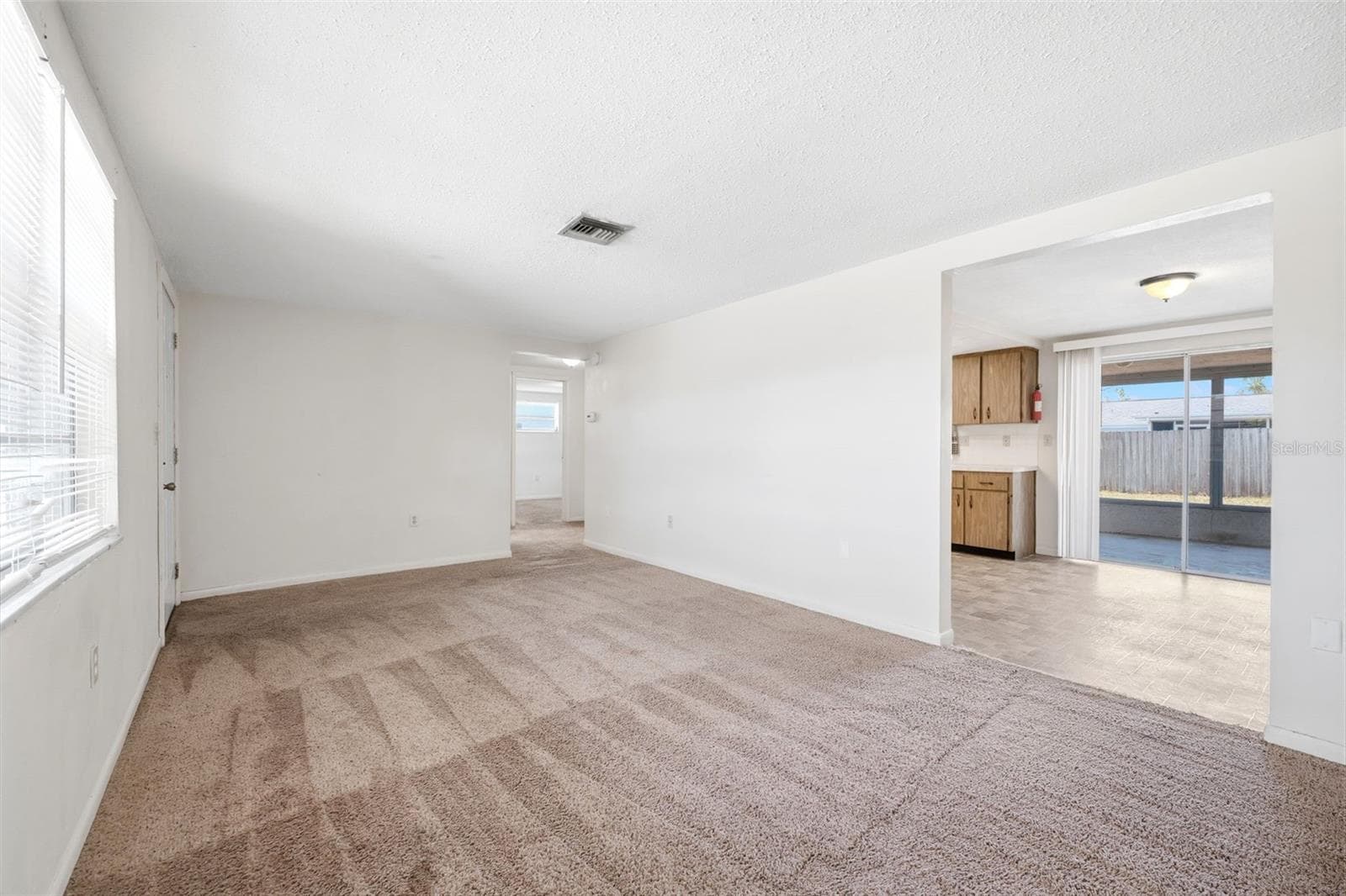 Single Family Residence at 8739 LIDO LN, PORT RICHEY, photo 6 of 29