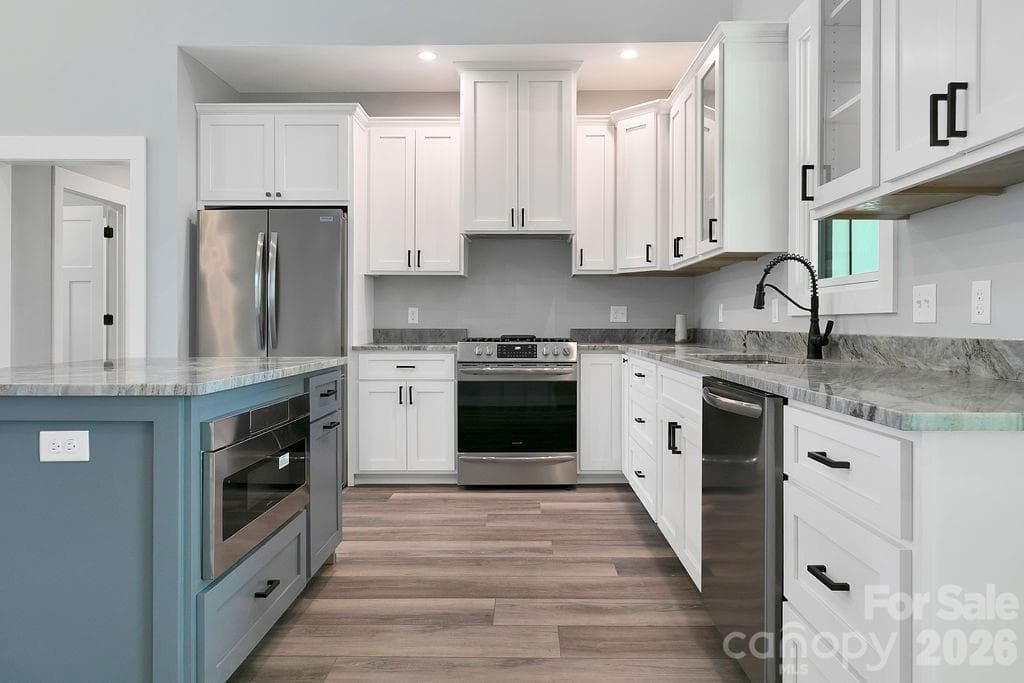 Single Family Residence at 404 High Ridge Drive, Mills River, photo 21 of 47