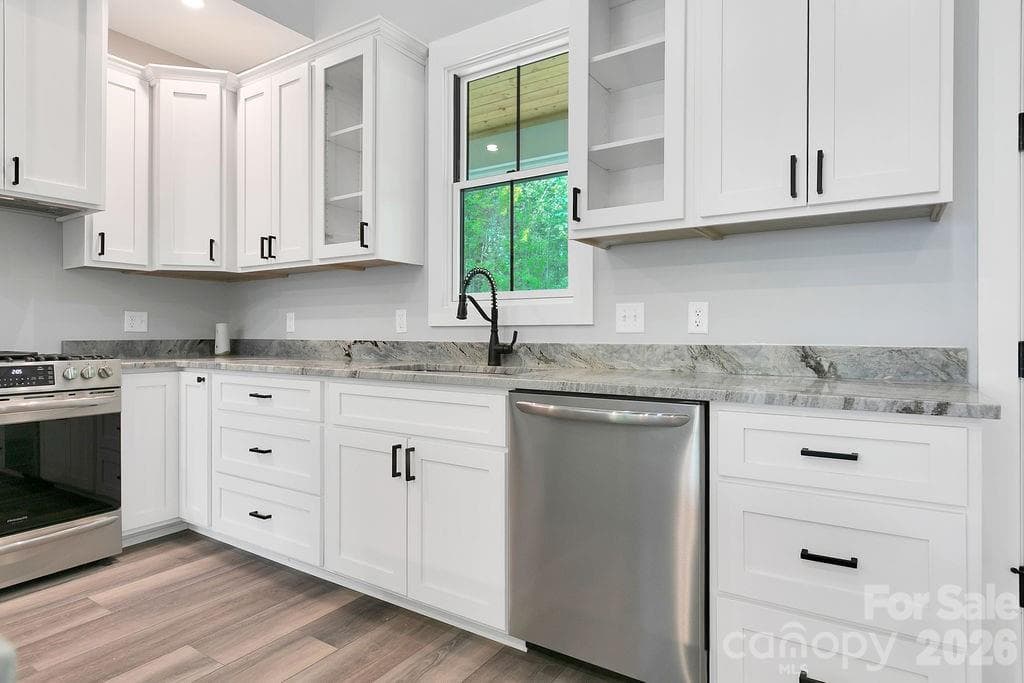 Single Family Residence at 404 High Ridge Drive, Mills River, photo 23 of 47