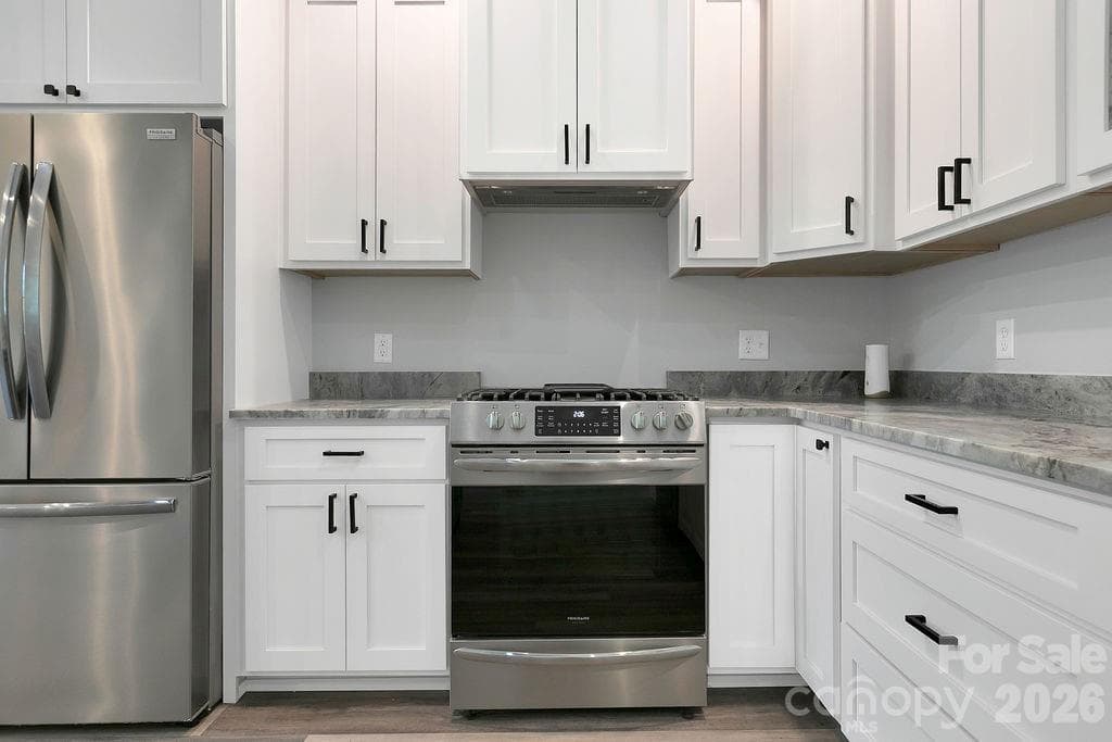 Single Family Residence at 404 High Ridge Drive, Mills River, photo 24 of 47