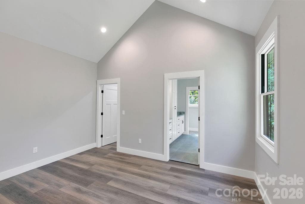 Vaulted Ceiling in Primary - 404 High Ridge Drive, Mills River