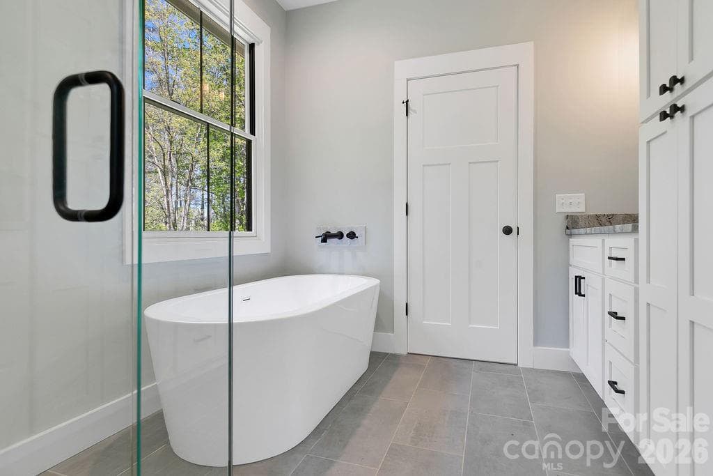 Free Standing Tub and tiled floor - 404 High Ridge Drive, Mills River