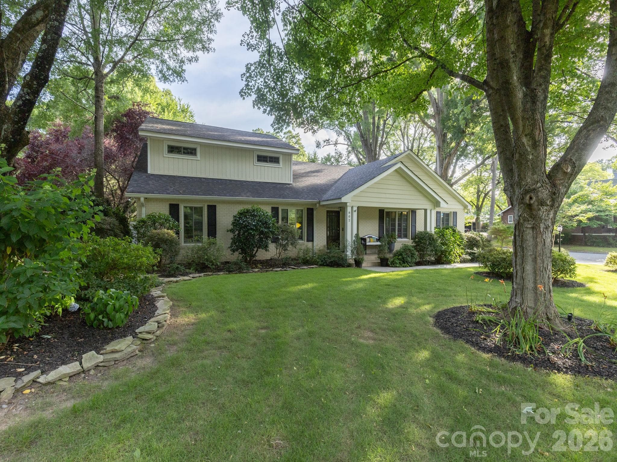 Single Family Residence at Monroe, photo 17 of 48