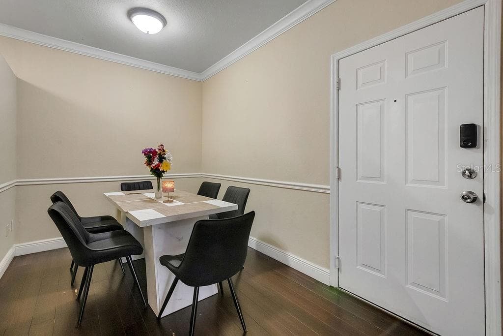 Condominium at 3307 S KIRKMAN RD #126, ORLANDO, photo 4 of 27