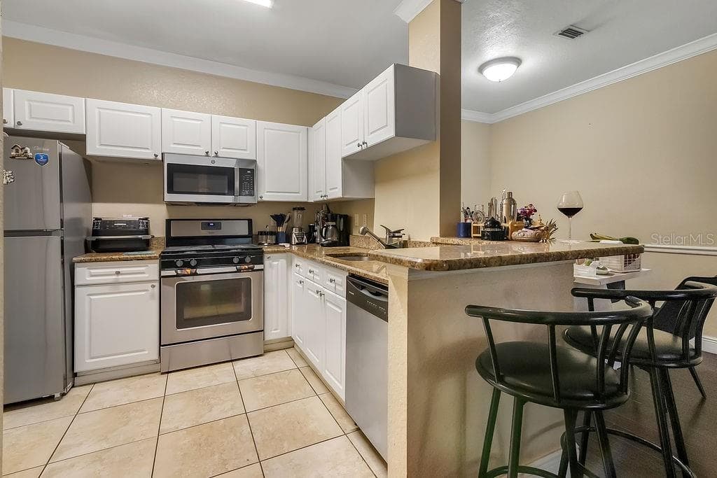 Condominium at 3307 S KIRKMAN RD #126, ORLANDO, photo 9 of 27