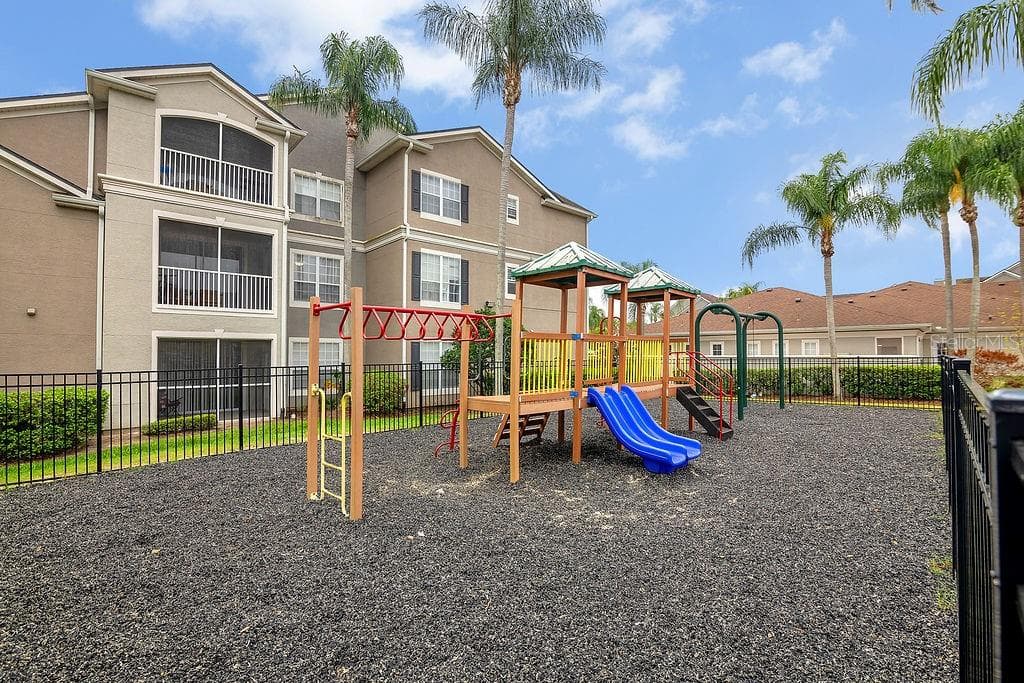 Condominium at 3307 S KIRKMAN RD #126, ORLANDO, photo 18 of 27