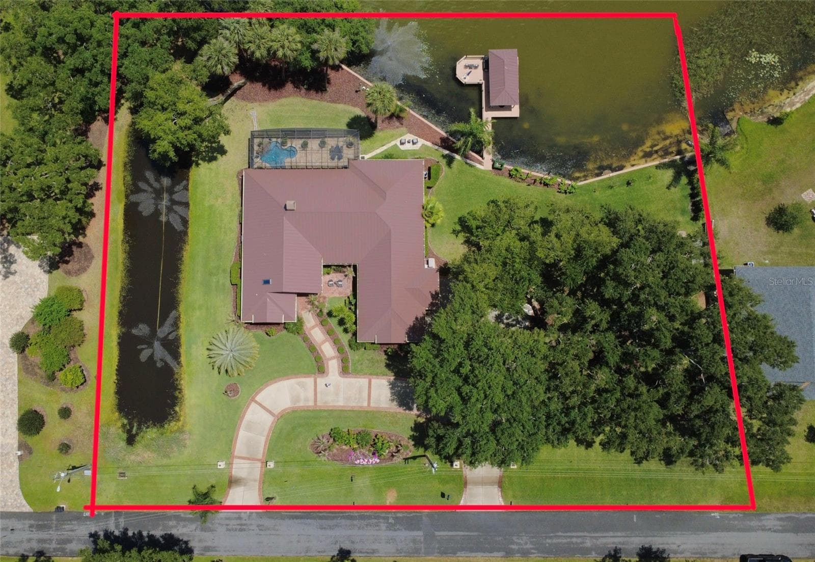 Single Family Residence at 29650 SQUIRREL POINT RD, TAVARES, photo 11 of 87