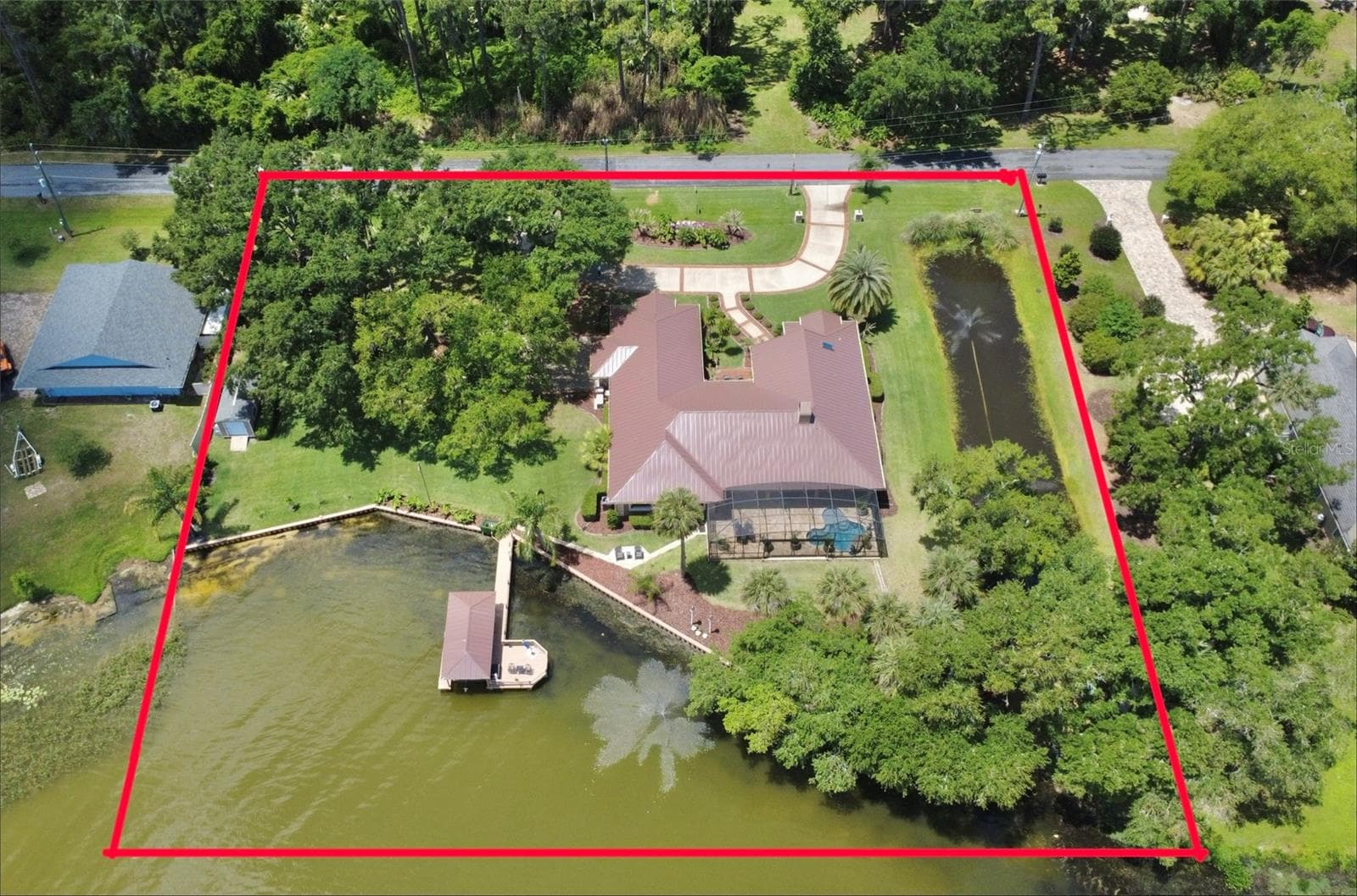 Single Family Residence at 29650 SQUIRREL POINT RD, TAVARES, photo 12 of 87