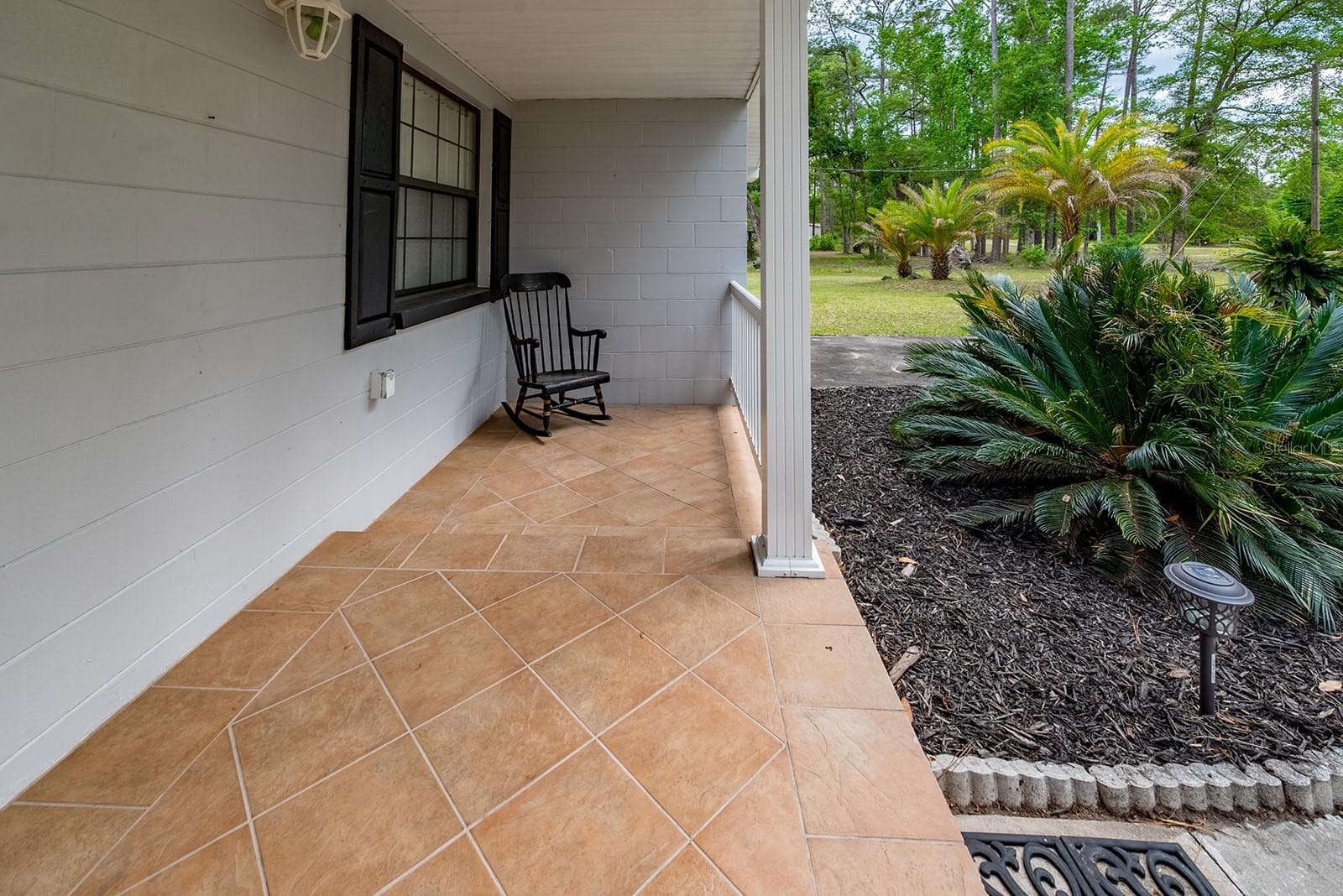 Single Family Residence at 1753 SE HIGHWAY 349, OLD TOWN, photo 6 of 46
