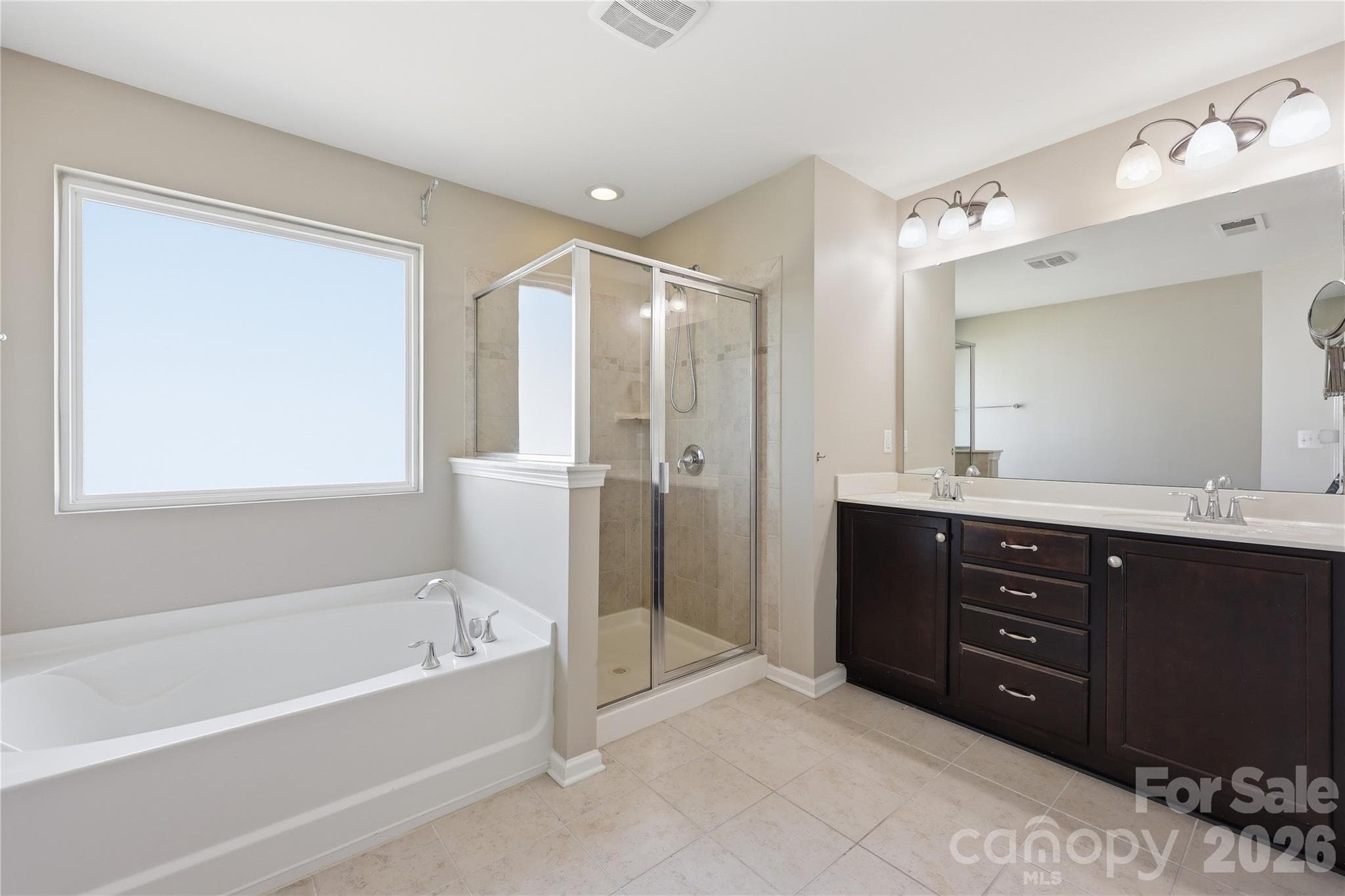 Primary Bath with Walk-in Shower & Soaking Tub - 7431 Calhoun Falls Drive, Rock Hill