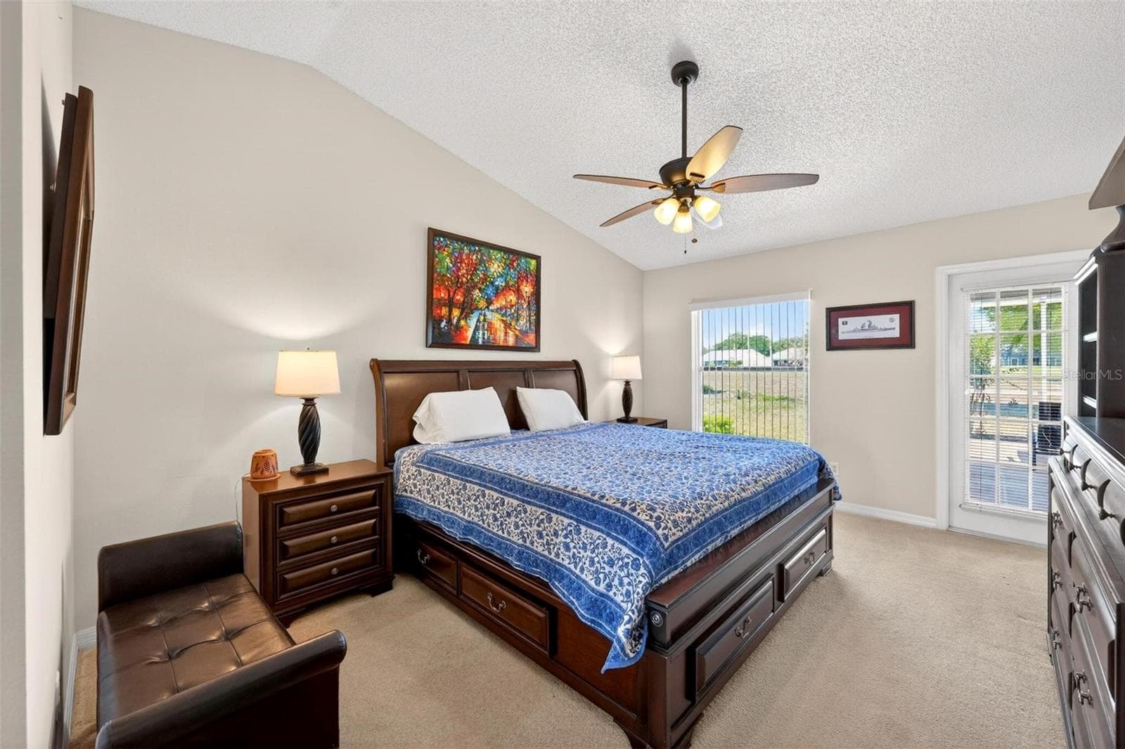 Single Family Residence at 25073 RIVERWALK DR, LEESBURG, photo 8 of 44