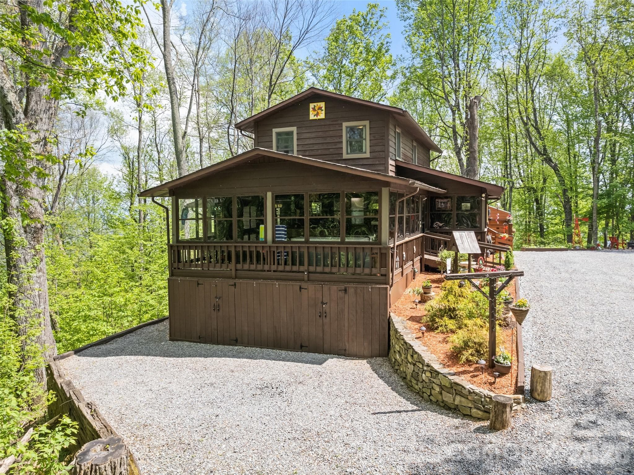 Single Family Residence at Waynesville, photo 4 of 48
