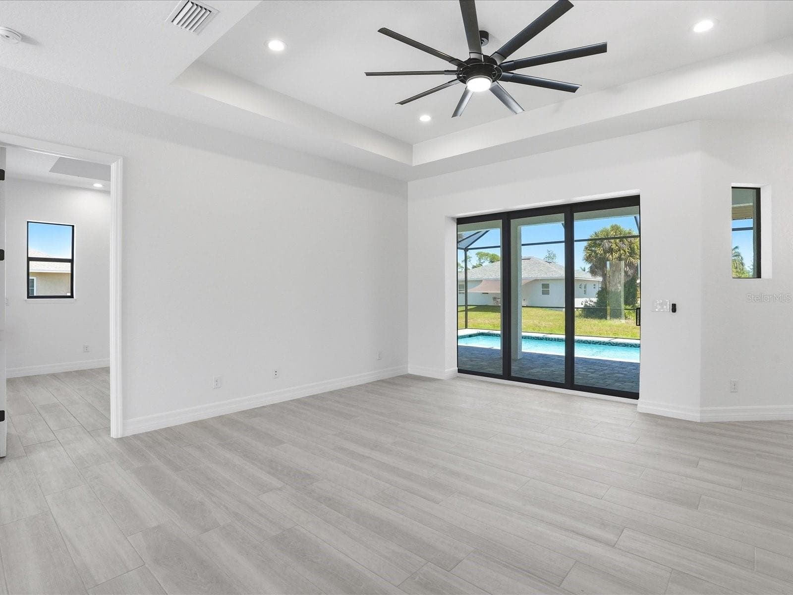 Living Room - 72 TEE VIEW RD, ROTONDA WEST