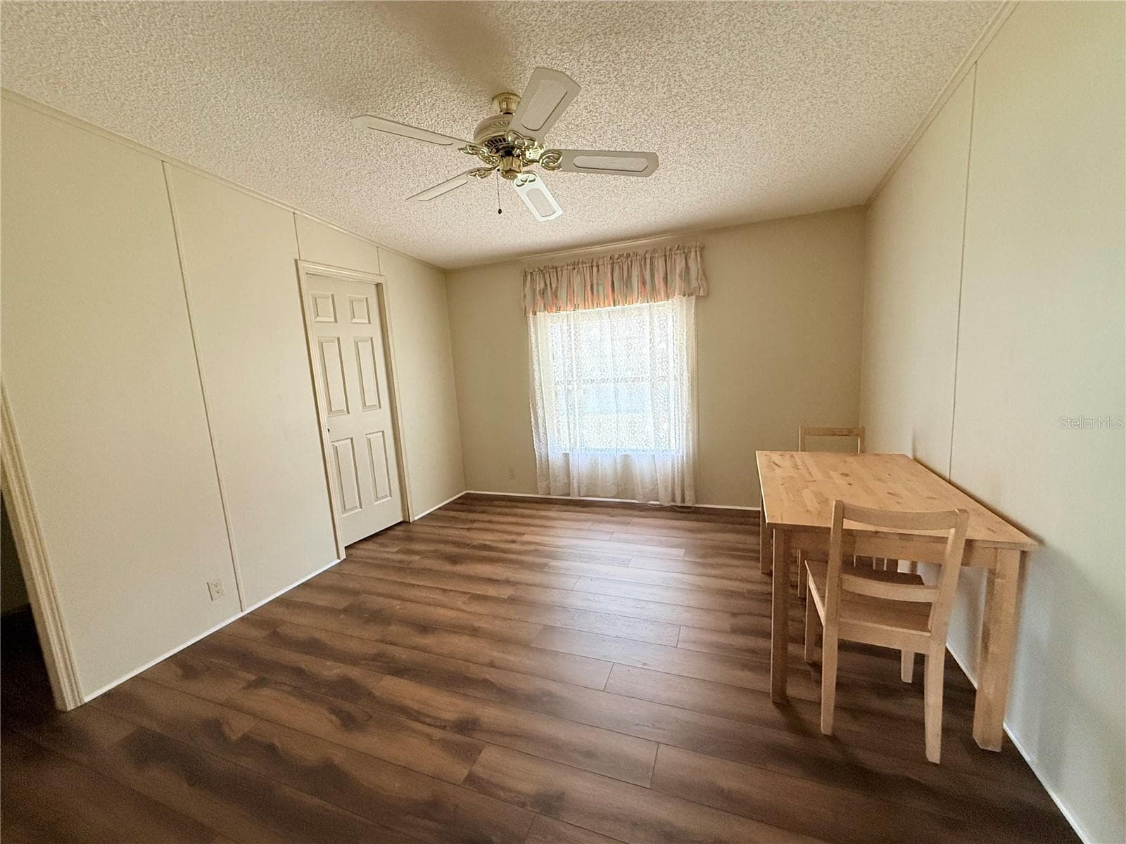 Manufactured Home at 116 S WINTER CIR, AVON PARK, photo 21 of 33