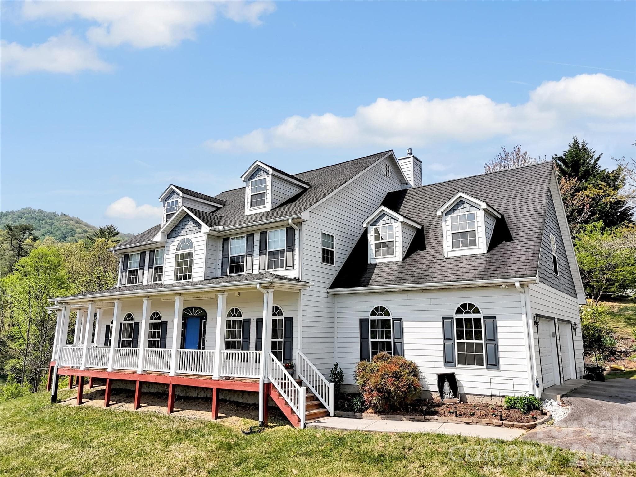 Single Family Residence at Clyde, photo 2 of 46