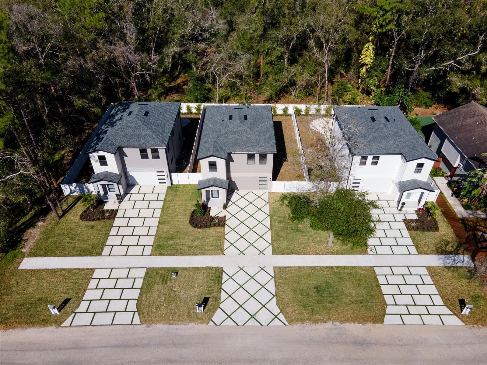 Single Family Residence at 7617 AMHERST ST, TAMPA, photo 2 of 46