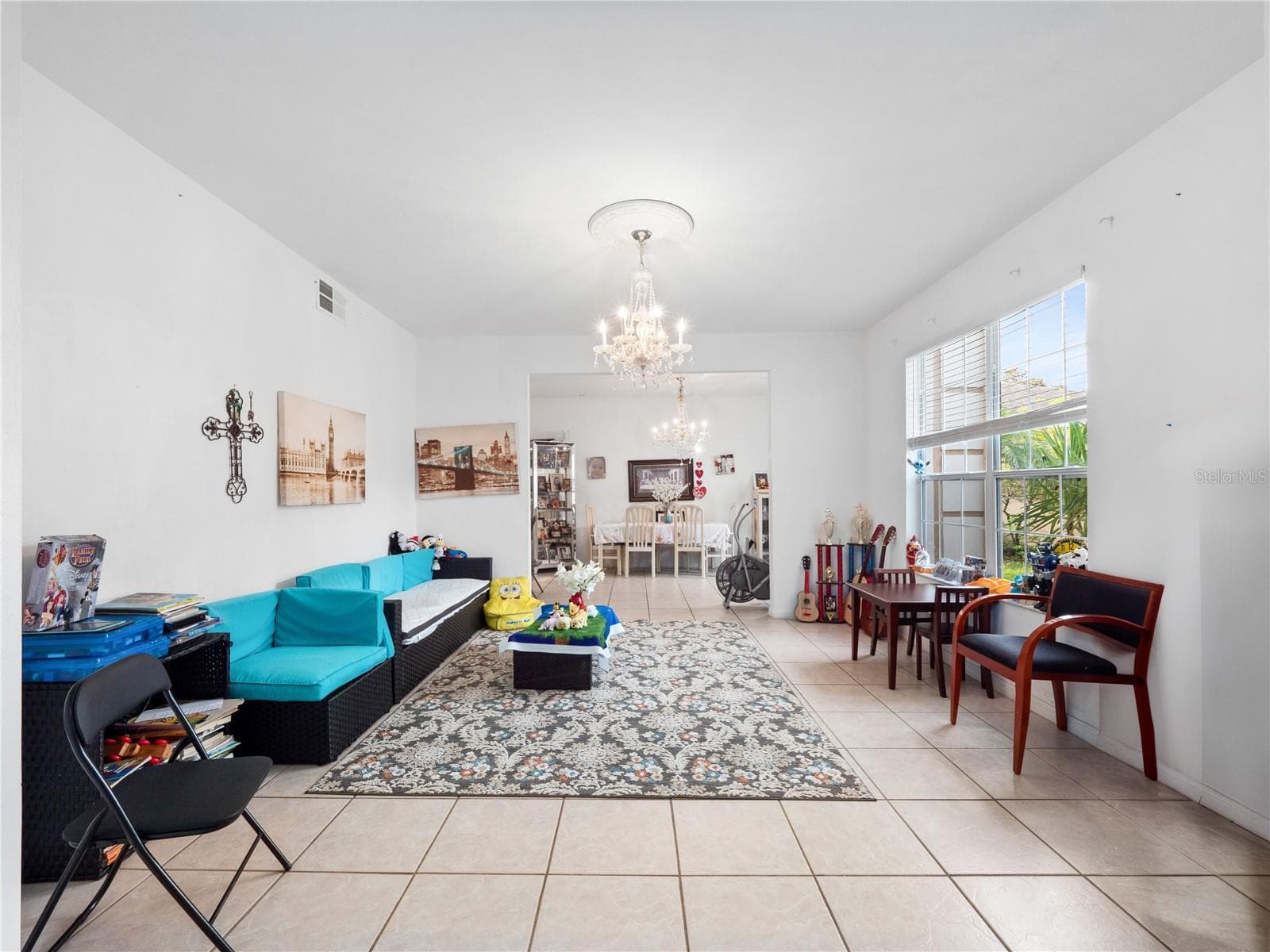 Single Family Residence at 2072 STONE CROSS CIR, ORLANDO, photo 5 of 48