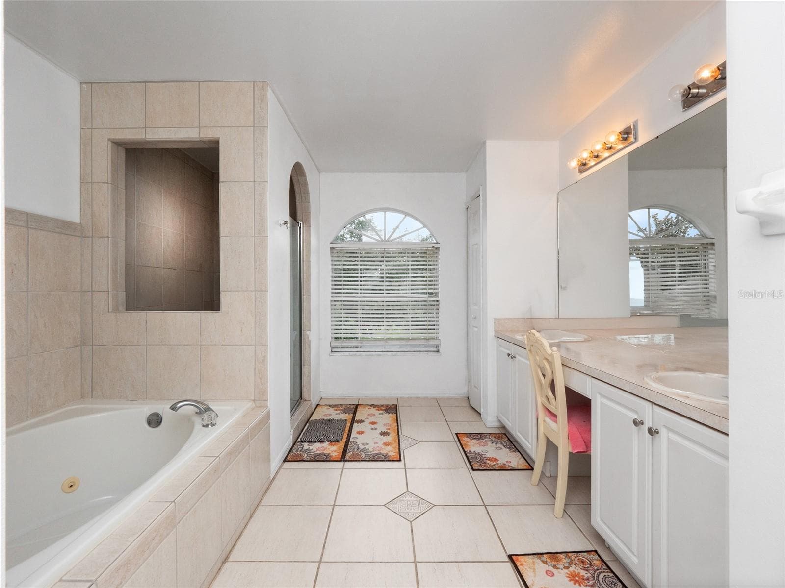 Single Family Residence at 2072 STONE CROSS CIR, ORLANDO, photo 22 of 48