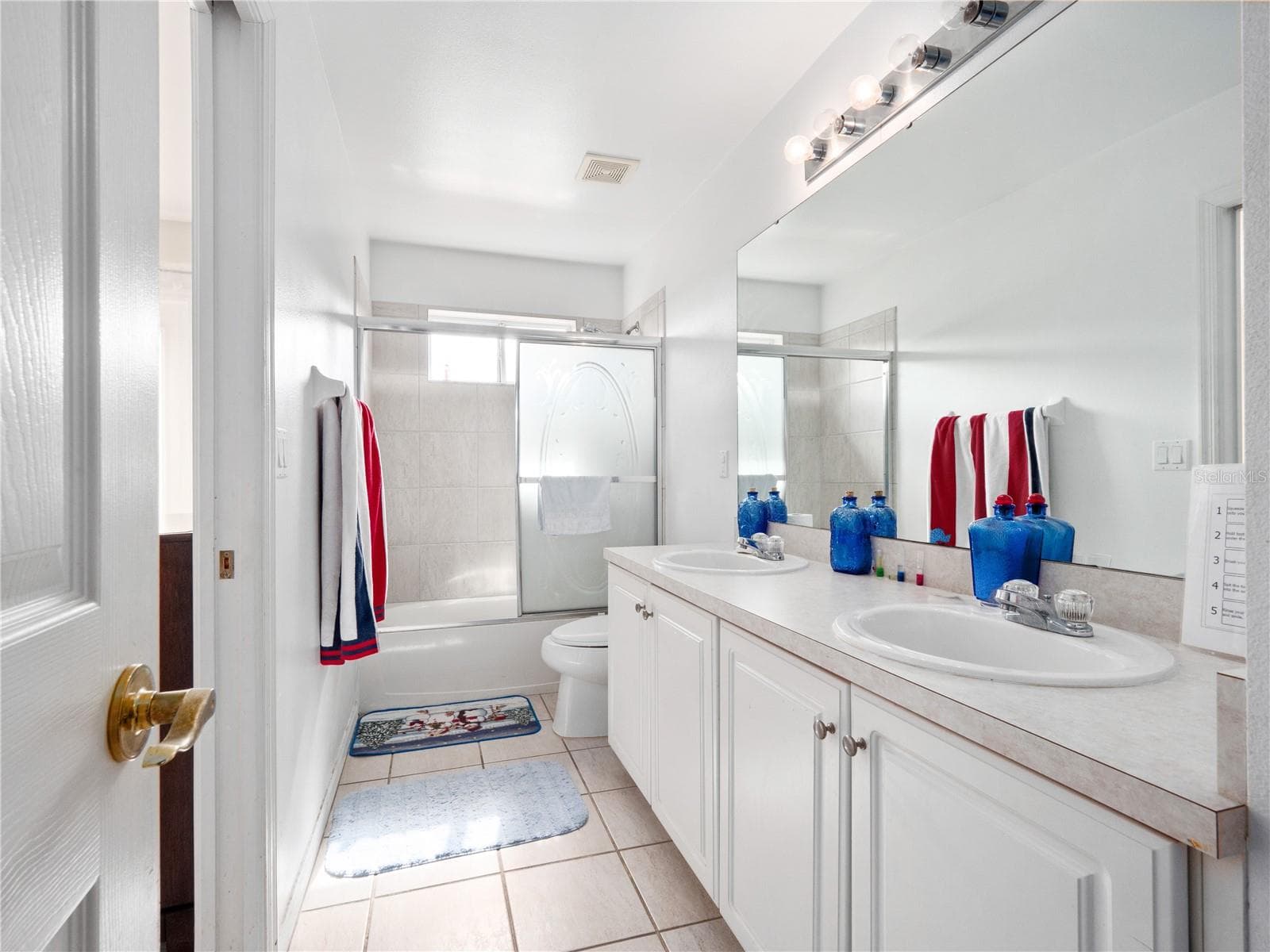 Single Family Residence at 2072 STONE CROSS CIR, ORLANDO, photo 25 of 48
