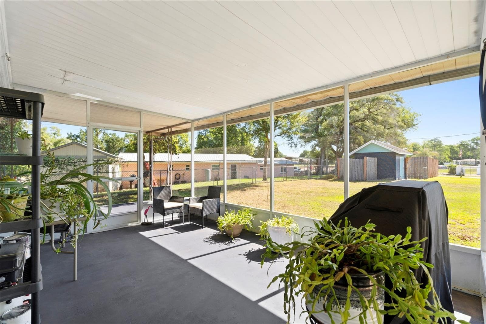 Mobile Home at 10220 WELLINGTON AVE, DADE CITY, photo 7 of 50
