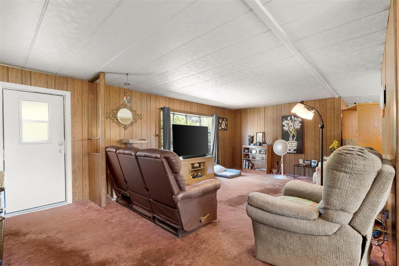 Mobile Home at 10220 WELLINGTON AVE, DADE CITY, photo 10 of 50