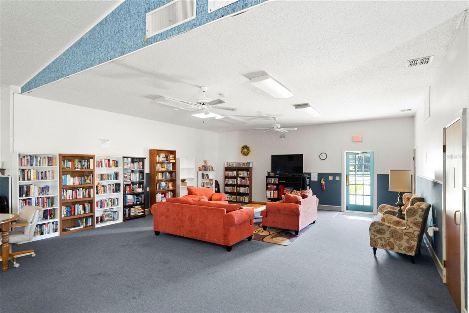 Mobile Home at 10220 WELLINGTON AVE, DADE CITY, photo 45 of 50