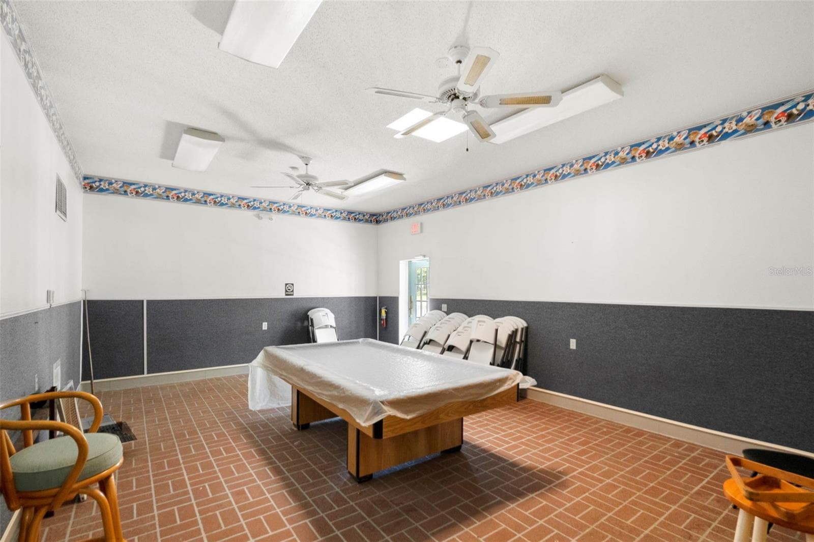 Mobile Home at 10220 WELLINGTON AVE, DADE CITY, photo 48 of 50