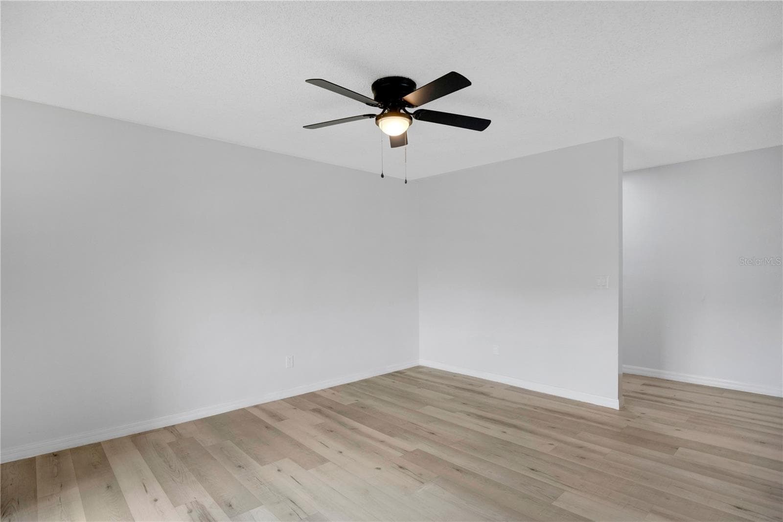 Condominium at 4100 PERSHING POINTE PL #3, ORLANDO, photo 8 of 30