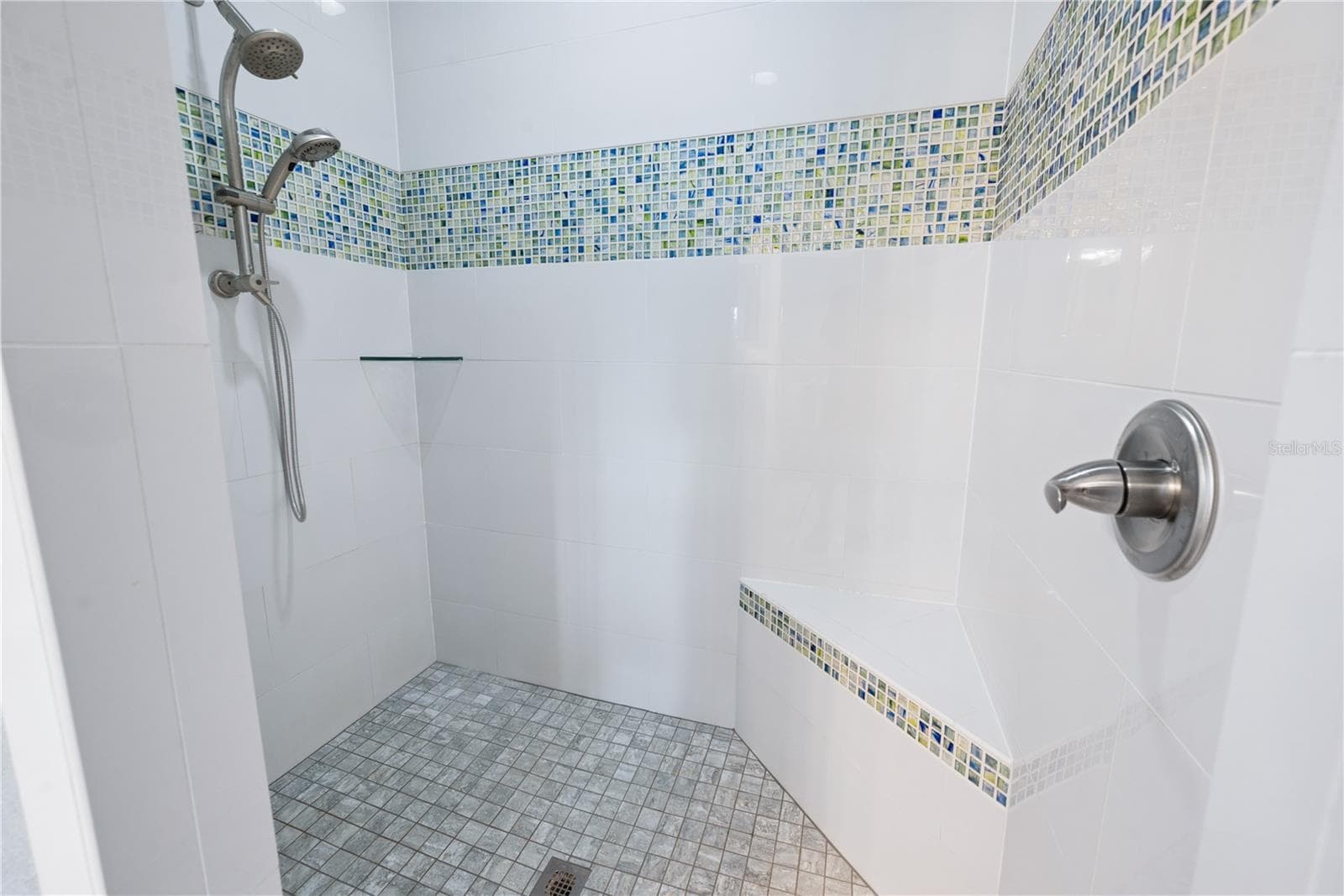 Single Family Residence at 3709 NW 67TH TER, BELL, photo 20 of 50