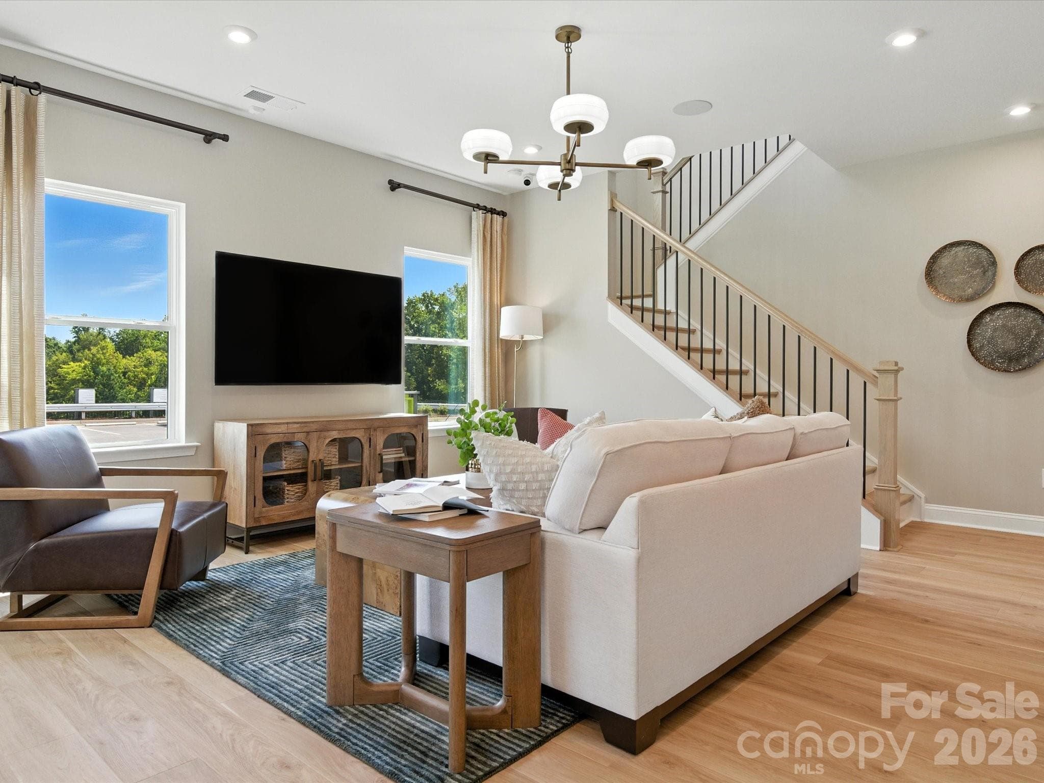 Model Photography - 8328 Discovery Lane, Charlotte