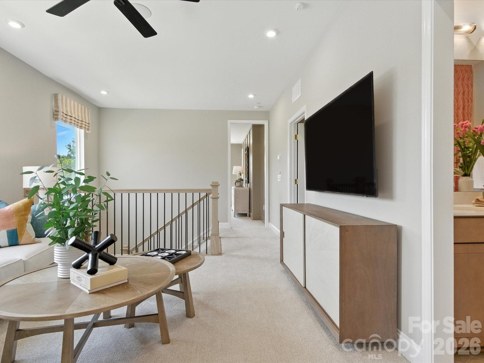 Model Photography - 8328 Discovery Lane, Charlotte