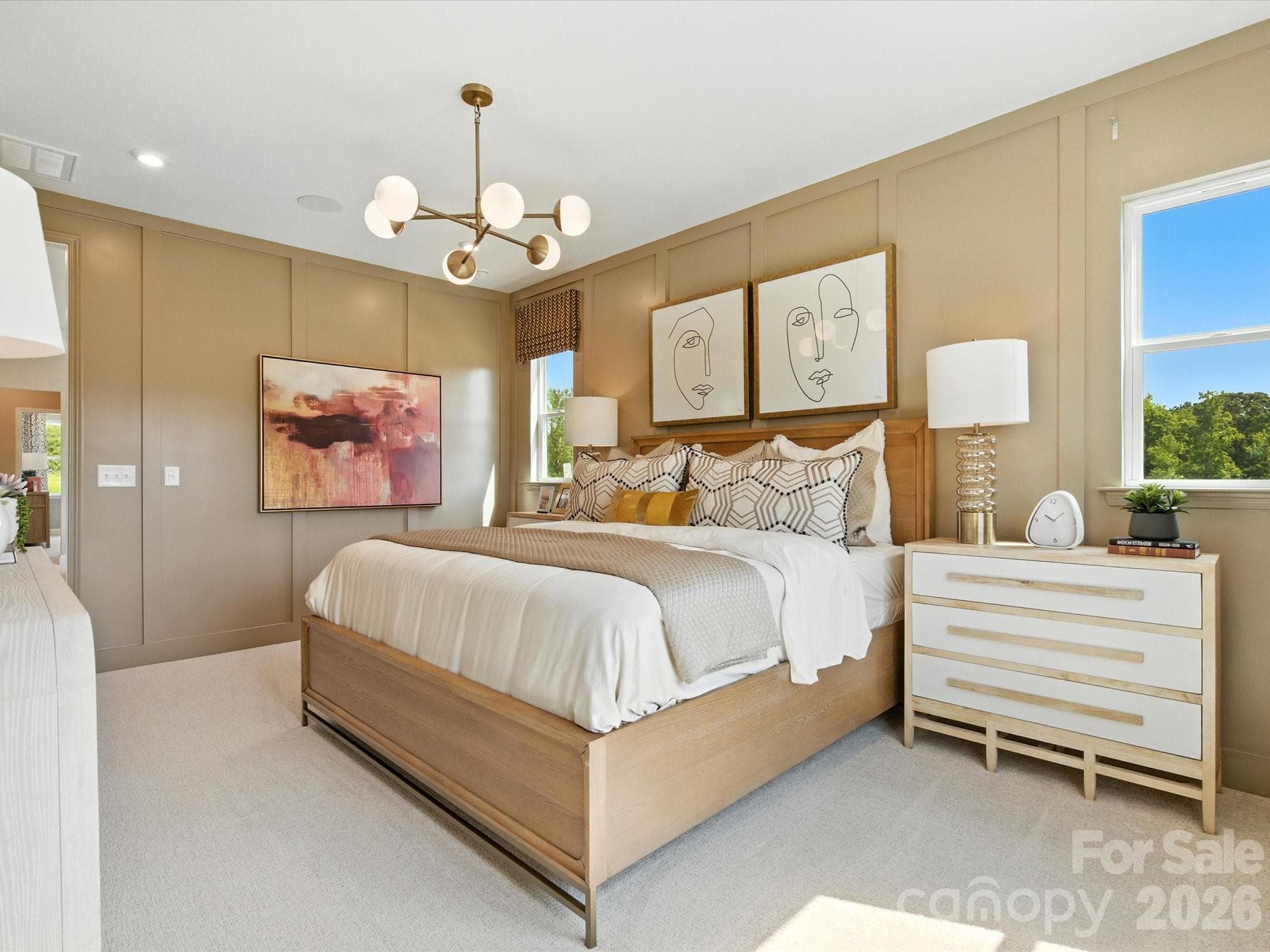 Model Photography - 8328 Discovery Lane, Charlotte