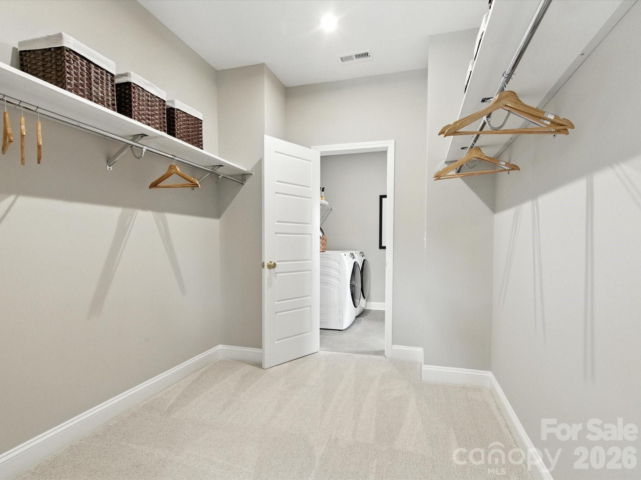Model Photography - 8328 Discovery Lane, Charlotte
