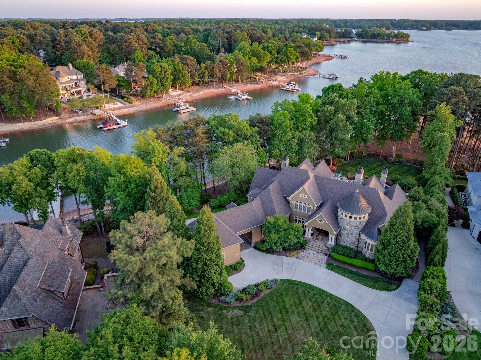 Single Family Residence at 155 Union Chapel Drive, Mooresville, photo 6 of 46